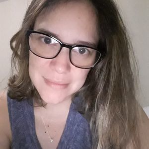 Meet your Posher, Cynthia